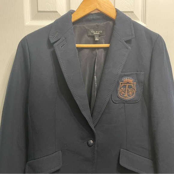Talbots Navy Blue Blazer Jacket w/ Crest Preppy Equestrian Size 12 Kate Fit - Picture 3 of 14